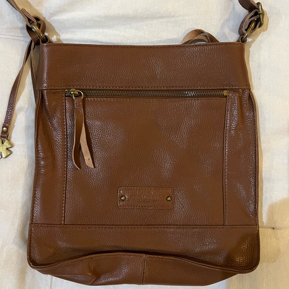 Beautiful Lucky Brand Purse. New without tags. - Picture 3 of 3